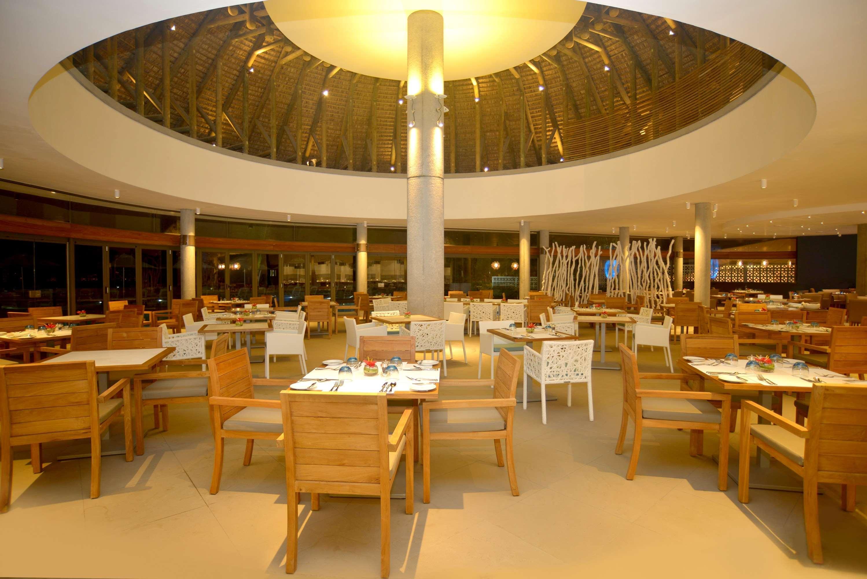 Radisson Blu Poste Lafayette Resort & Spa (Adults Only) Exterior foto